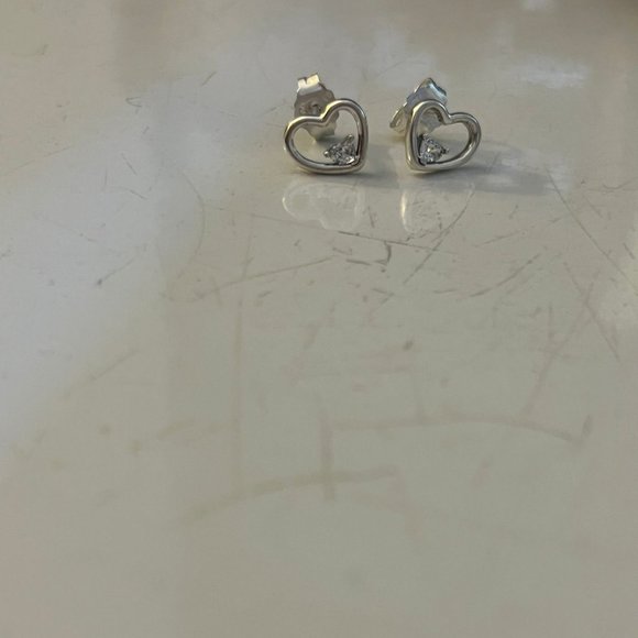 Heart Earrings - Picture 2 of 3
